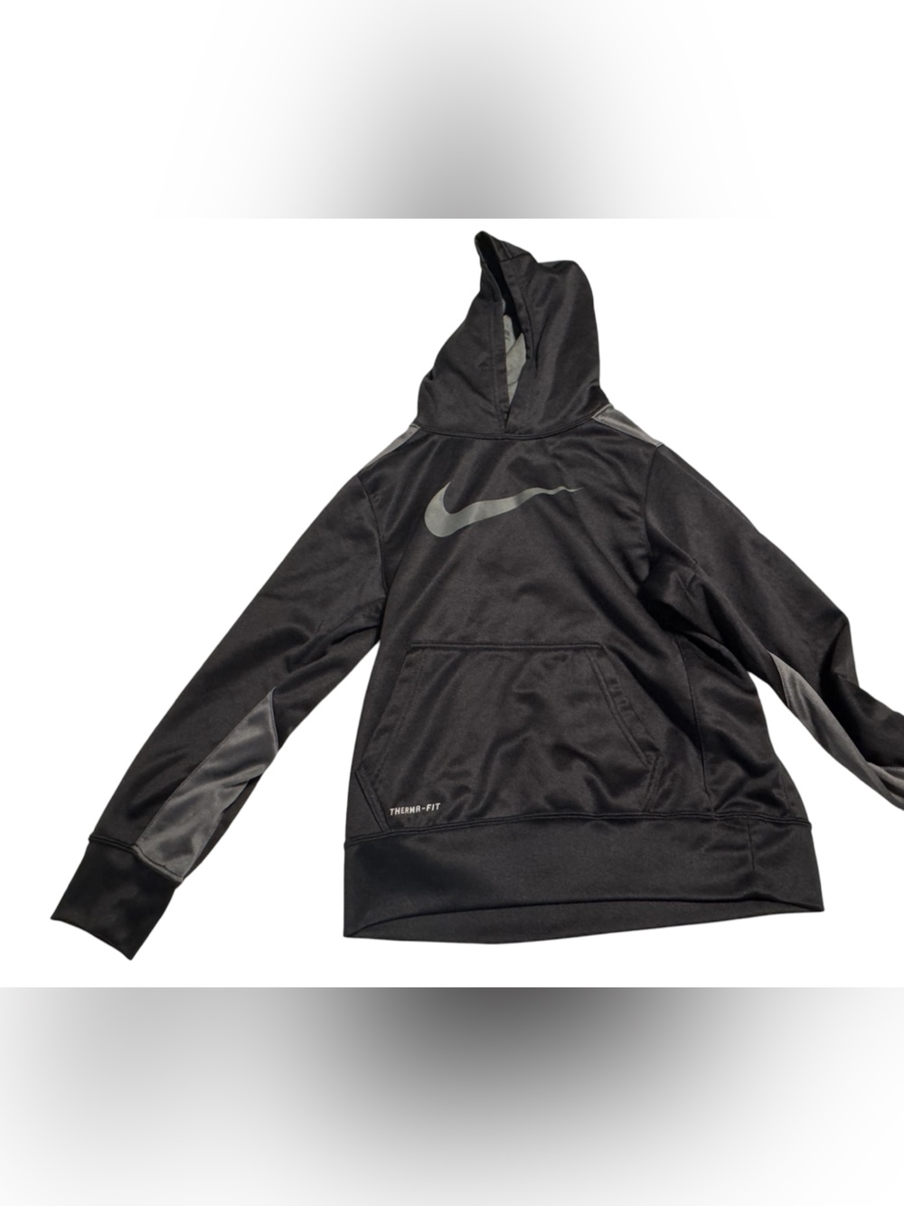 Nike pull over sweater kids size Medium
